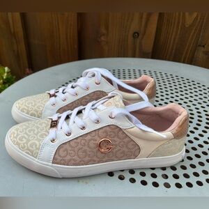 NEW GBG Los Angeles Tan White Gold Accents Sneakers Shoes 9.5M